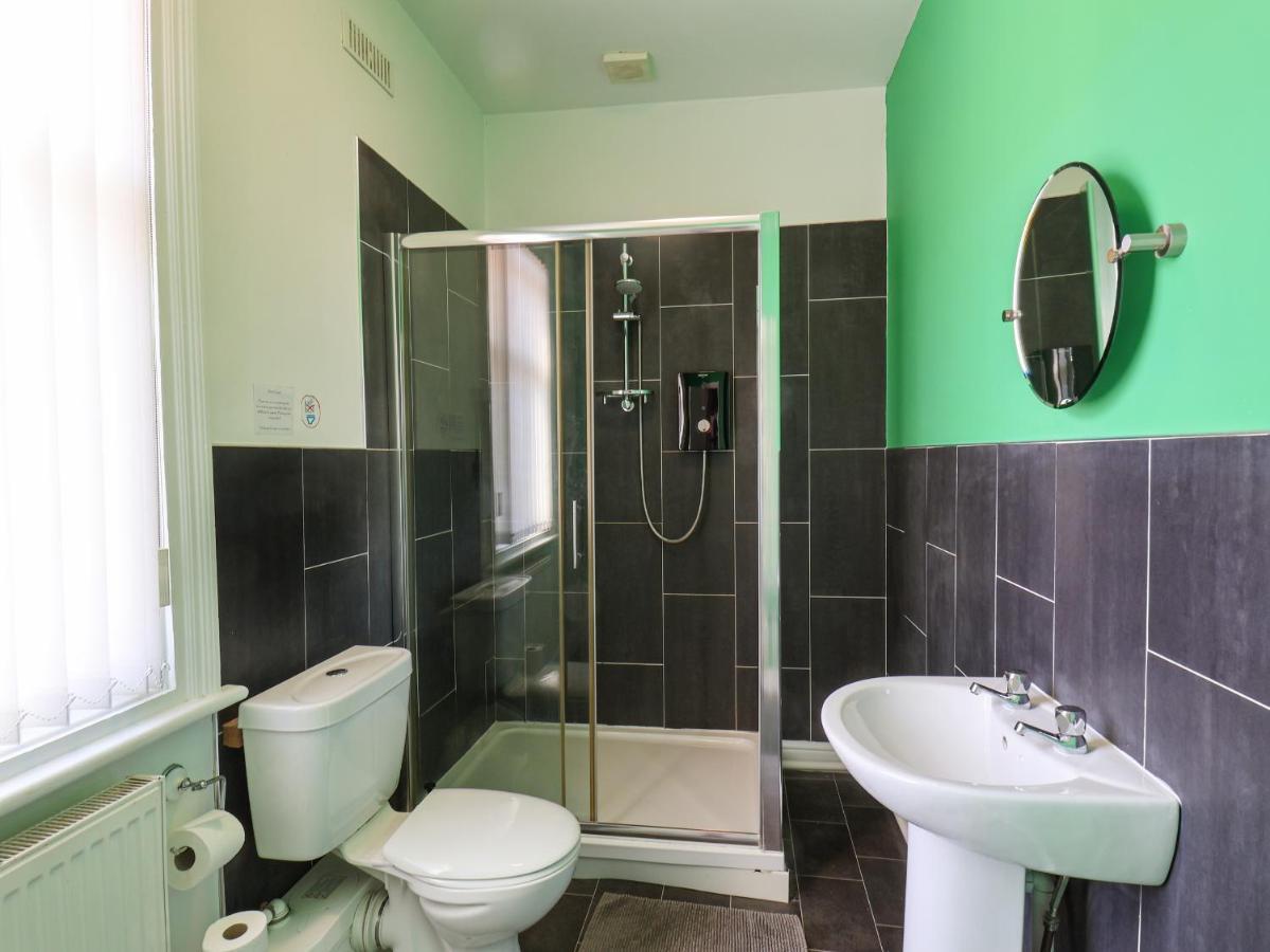 Вилла Moorland House Скарборо Экстерьер фото